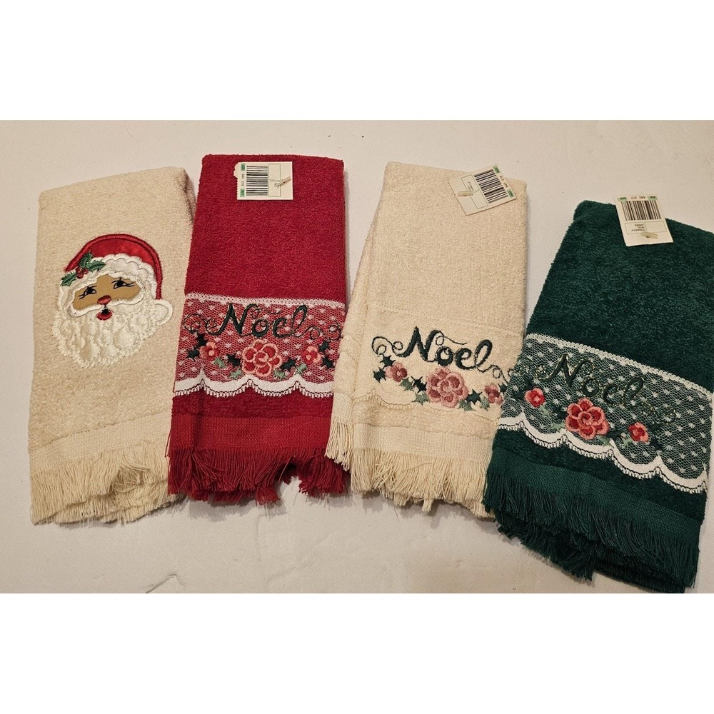 VTG Cannon Red Green Ivory Lace Fingertip 4Towels Santa Noel Fringe NOS‎ Holiday
